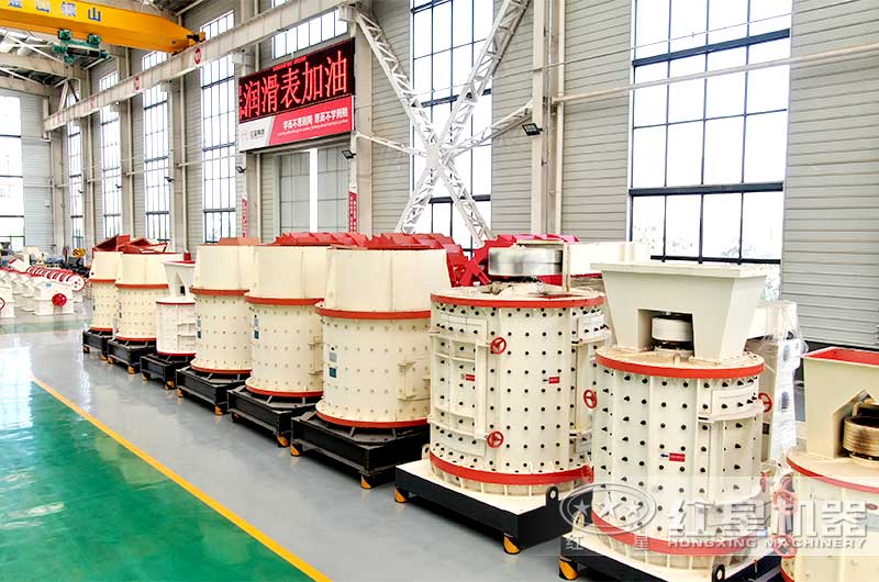 不同規(guī)格的復合破碎機 不同規(guī)格的復合破碎機